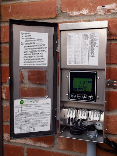 Solar Lighting vs. Low Voltage Lighting